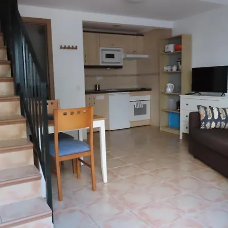 Apartamentos Nerjaluna Exterior photo