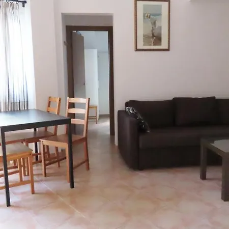 Apartamentos Nerjaluna Exterior photo